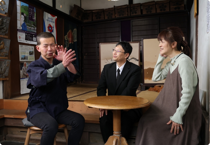 見送るのは”母らしく”。派手さではなく、想いを丁寧に